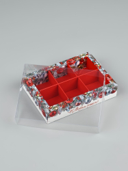 Изображение Коробка под 6 конфет с ячейками «Ёлочные новогодние шары», 10×14.5×3 см